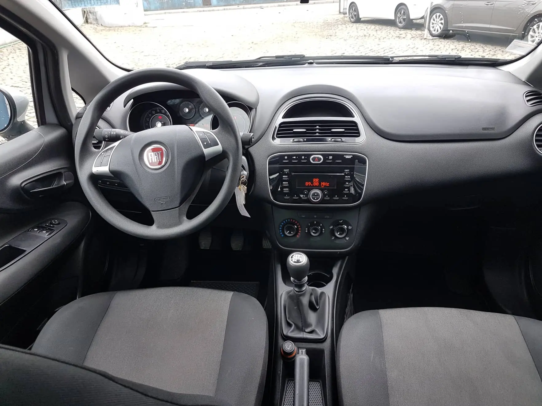 Fiat Punto 1.2 Easy S&S 9