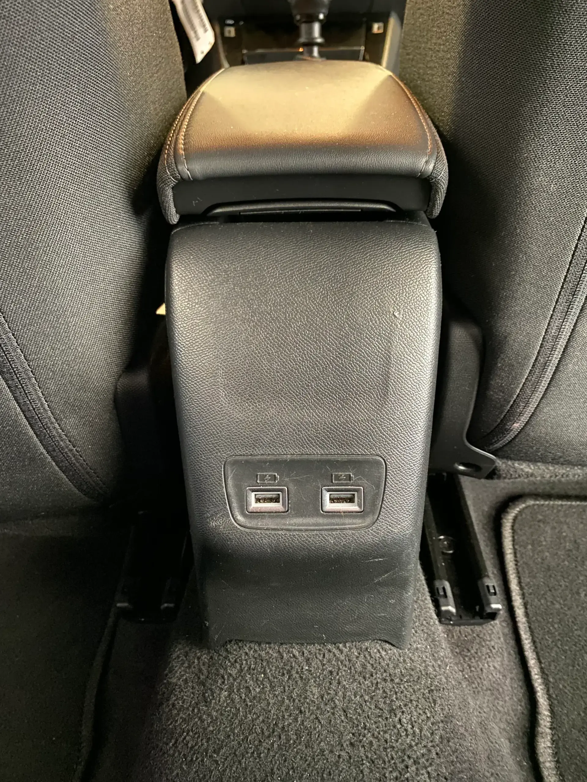 Peugeot 208 1.5 BlueHDi Allure Pack 21