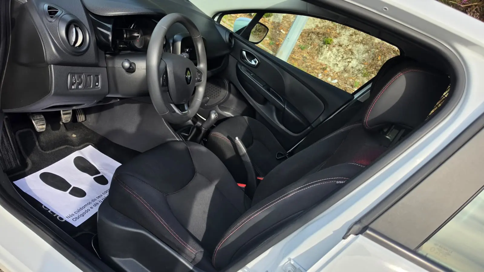 Renault Clio 1.5 dCi Comfort 8