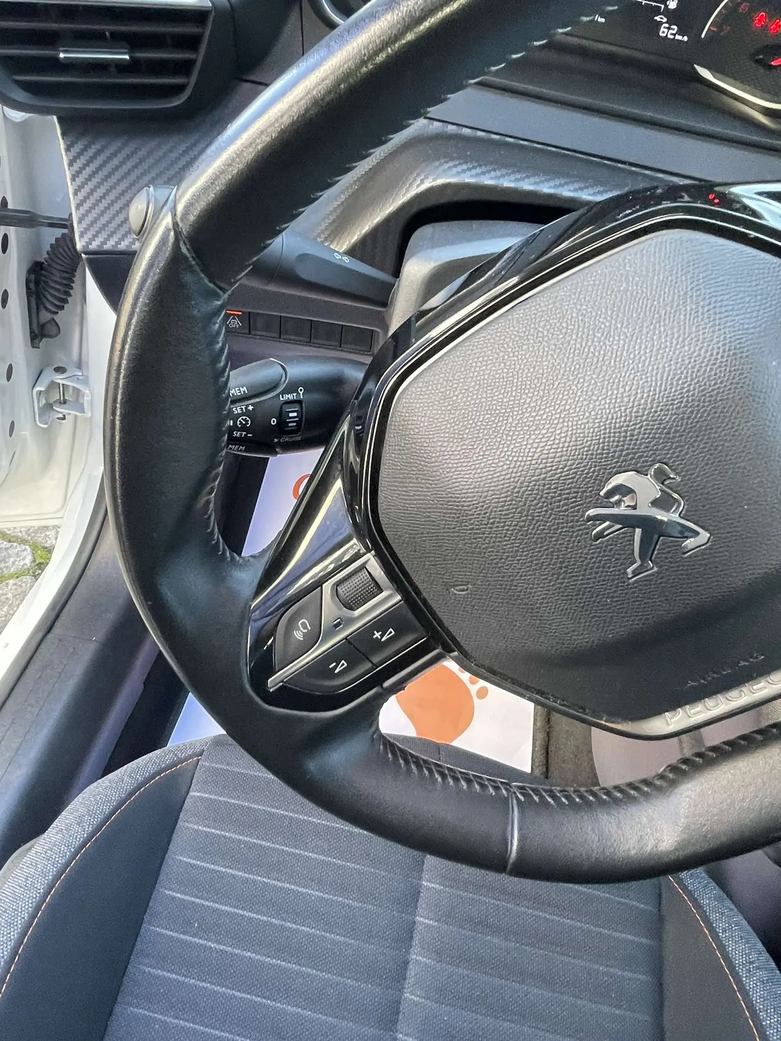 Peugeot 208 1.2 PureTech Active Pack 13