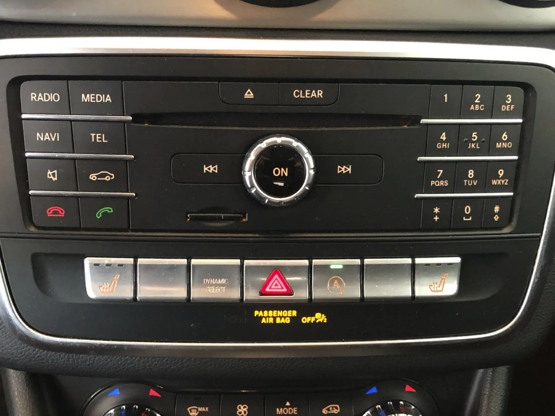 Mercedes-Benz CLA 180 d Shooting Brake AMG Line 9