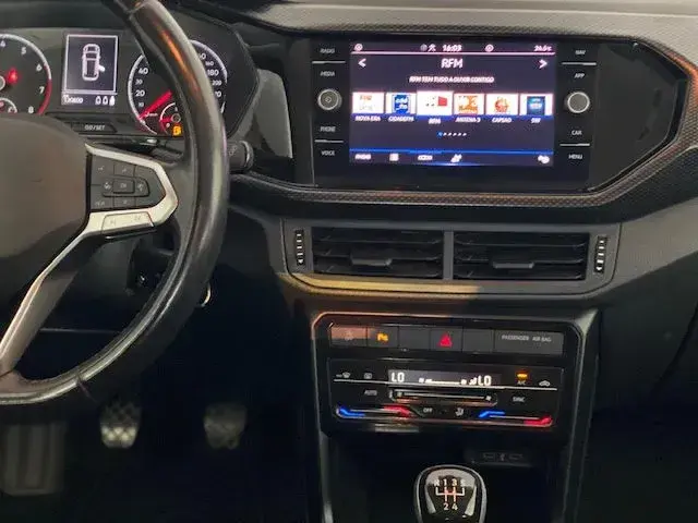 Volkswagen T-Cross 1.0 TSI Life 8