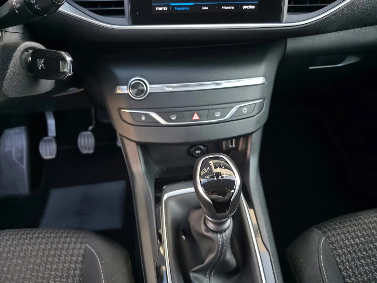 Peugeot 308 1.5 BlueHDi Style 11