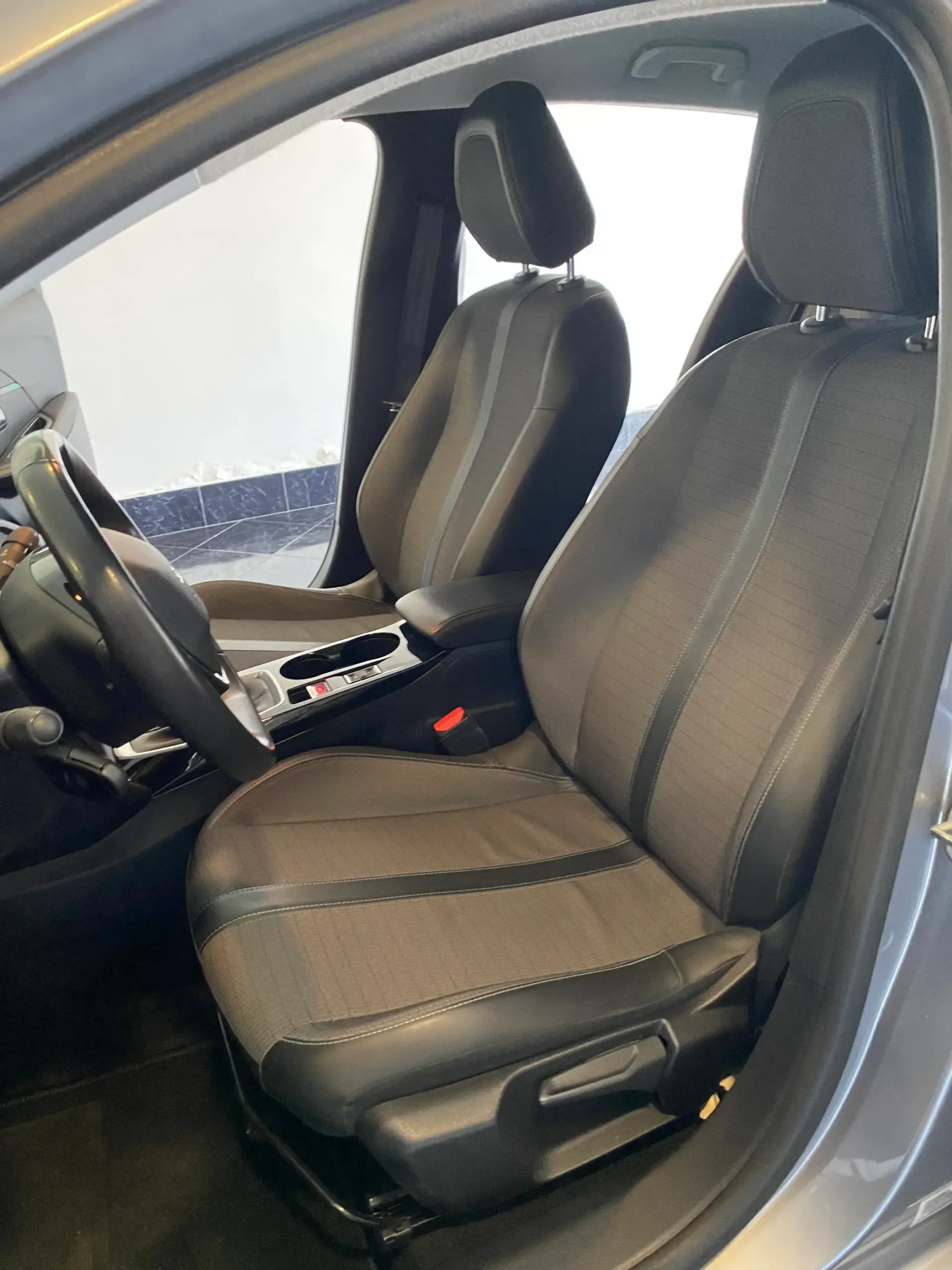 Peugeot 208 1.5 BlueHDi Allure Pack 9