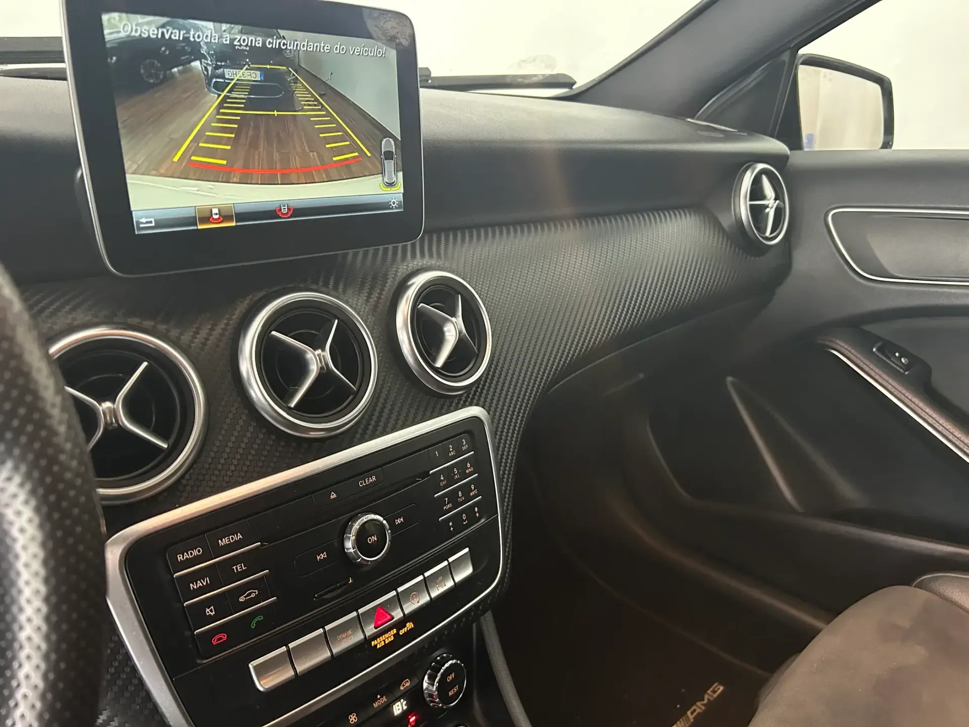 Mercedes-Benz A 180 d 7G-DCT AMG Line 9
