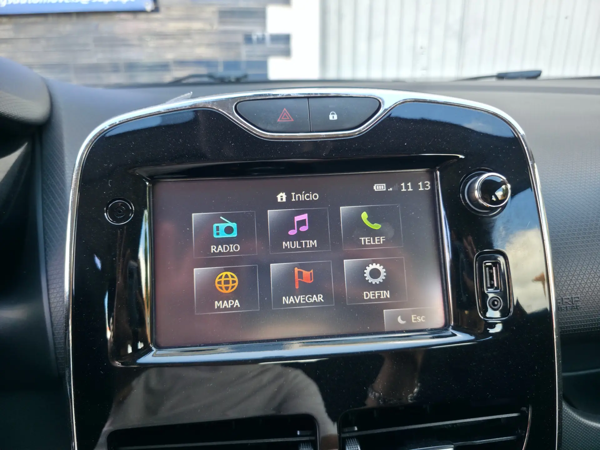 Renault Clio 0.9 TCE Dynamique S 9