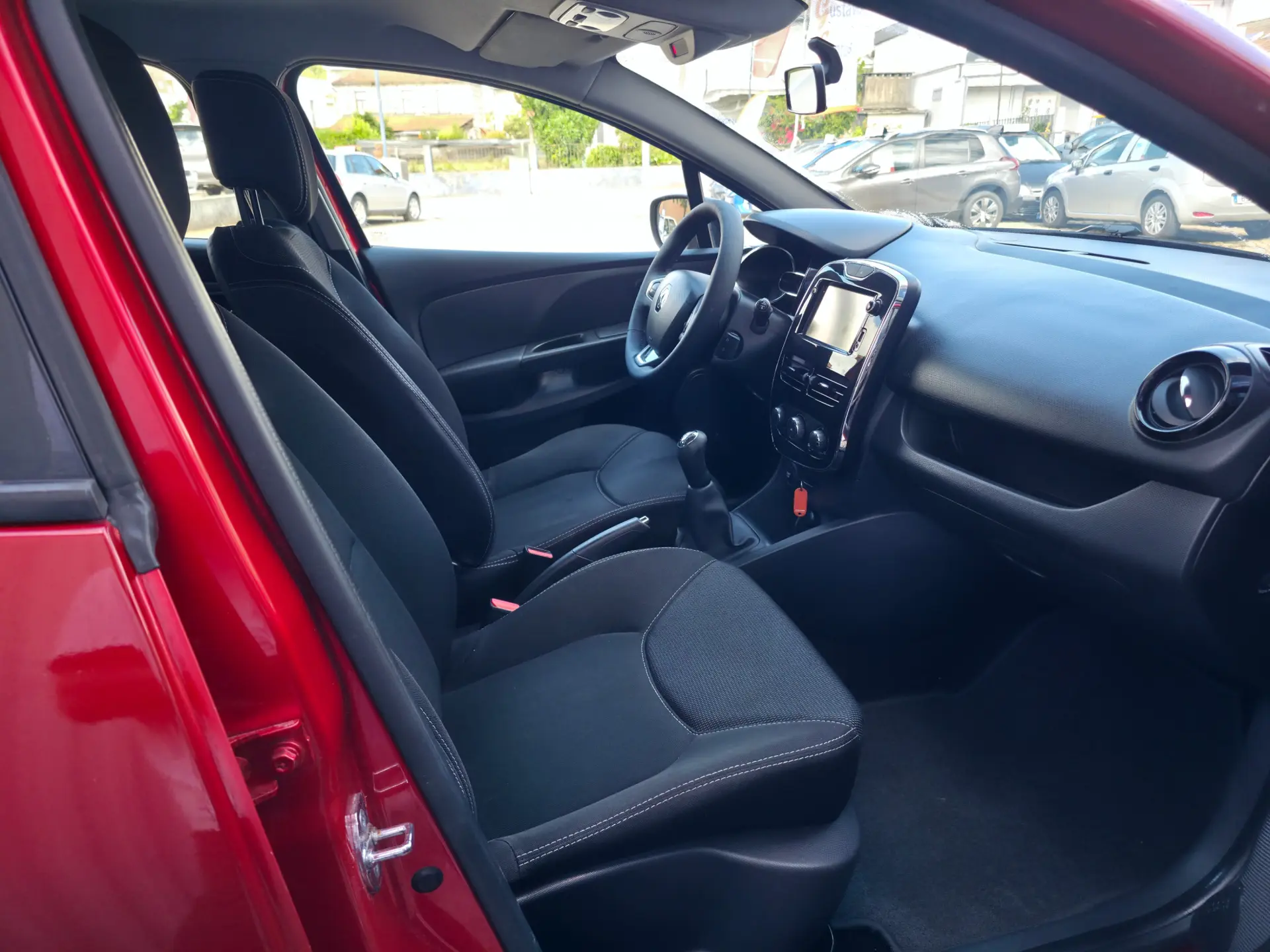 Renault Clio 0.9 TCE Dynamique S 14