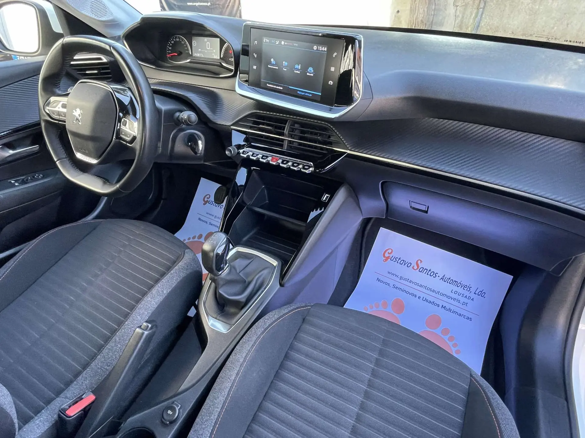 Peugeot 208 1.2 PureTech Active Pack 8