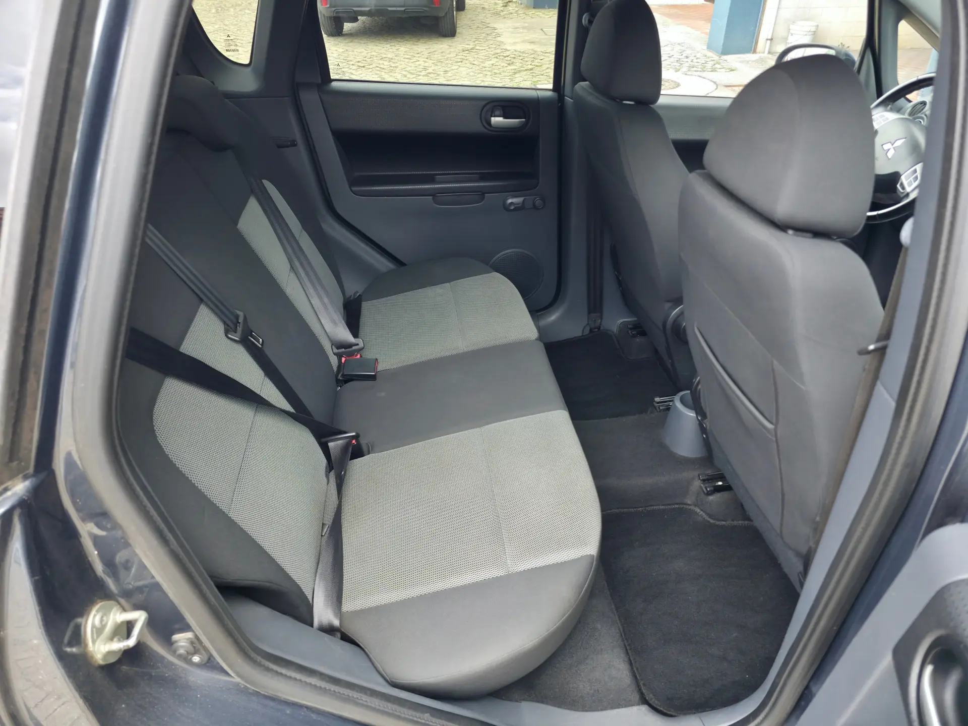 Mitsubishi Colt 1.3 Invite CA 16