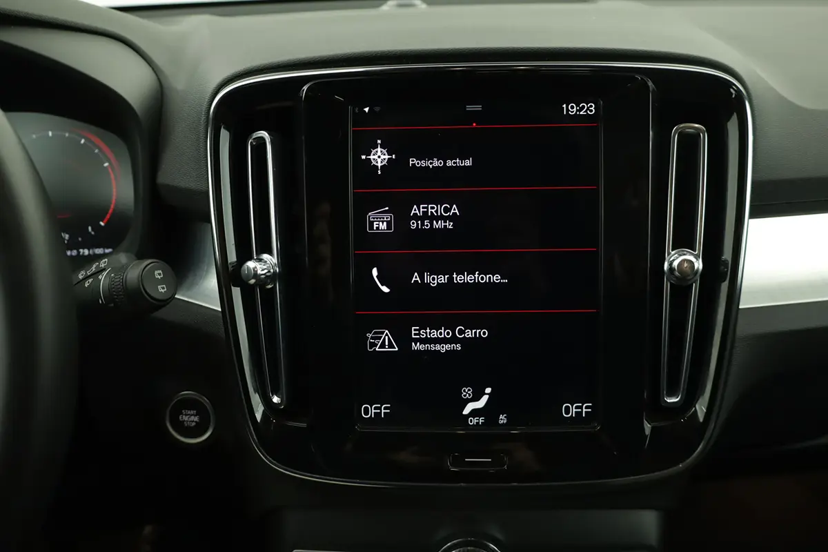 Volvo XC 40 1.5 T2 Core Auto 9