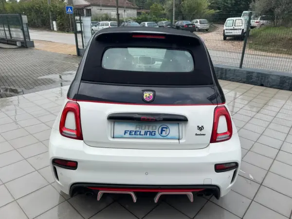 Abarth 595C 1.4 T-Jet Competizione MTA 10