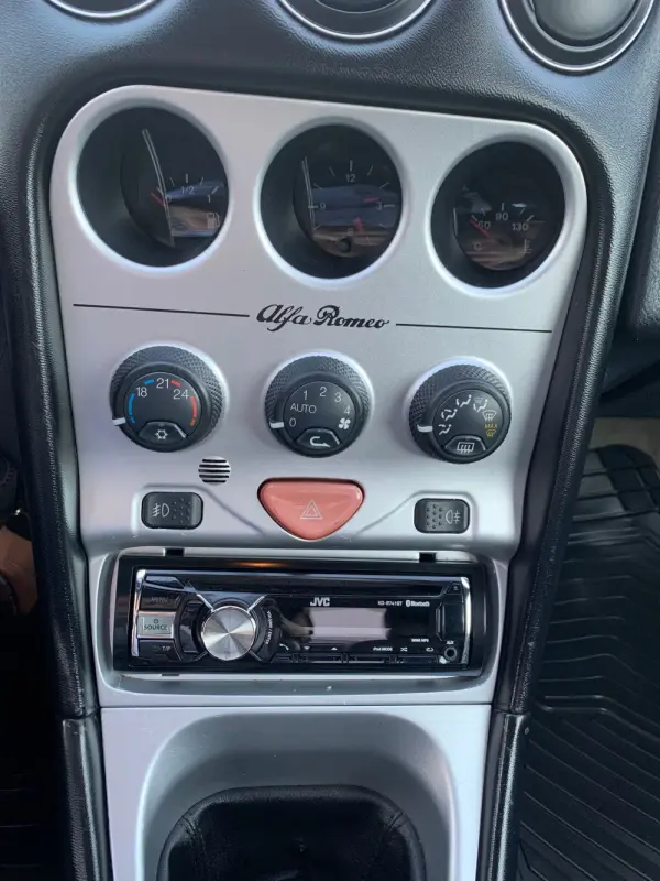 Alfa Romeo Spider 2.0 TS 21