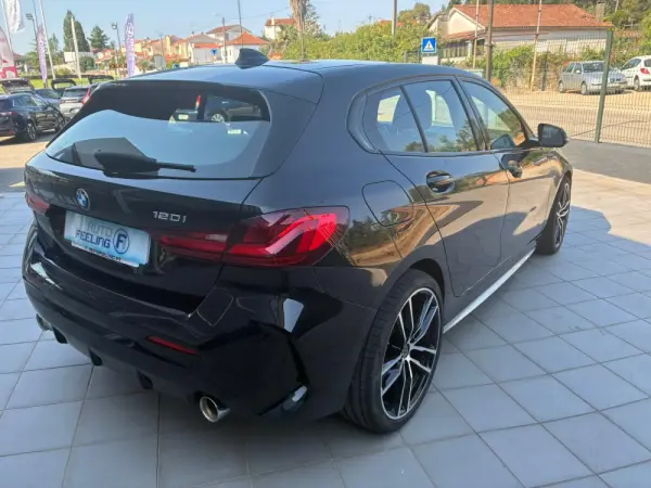 BMW 120 i Aut. M Sport 2