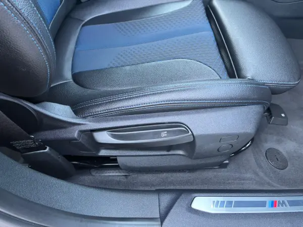 BMW 120 i Aut. M Sport 10