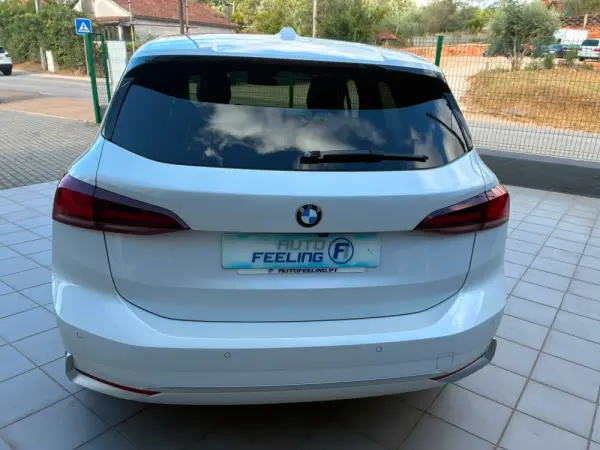 BMW 218 Active Tourer i Line Luxury Auto 6
