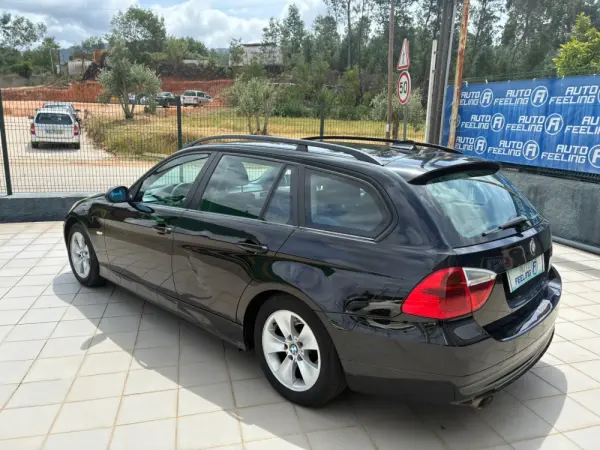BMW 318 d Touring 2