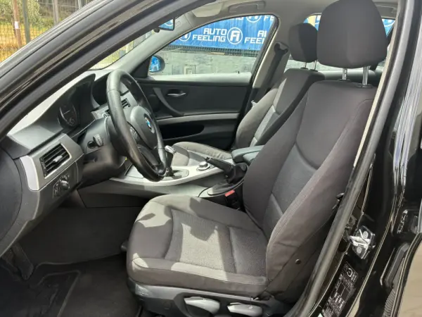 BMW 318 d Touring 17