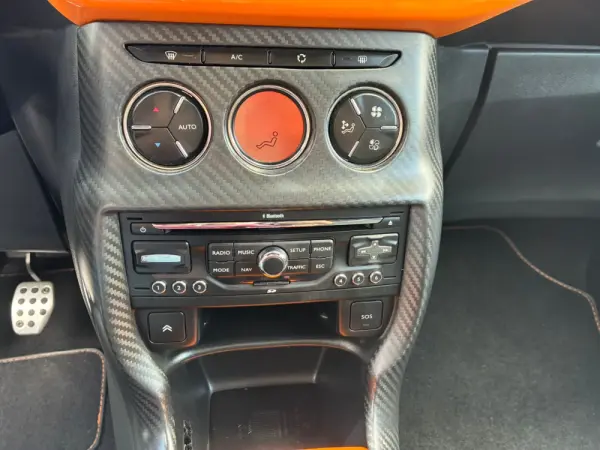 Citroen DS3 1.6 RACING 13