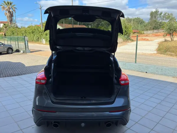 Ford Focus 2.3 EcoBoost RS 35