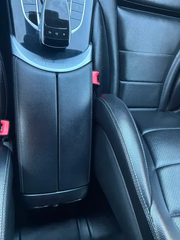 Mercedes-Benz C 300 De  HYBRID BLUE TEC AMG LINE 13