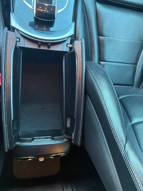 Mercedes-Benz C 300 De  HYBRID BLUE TEC AMG LINE 14