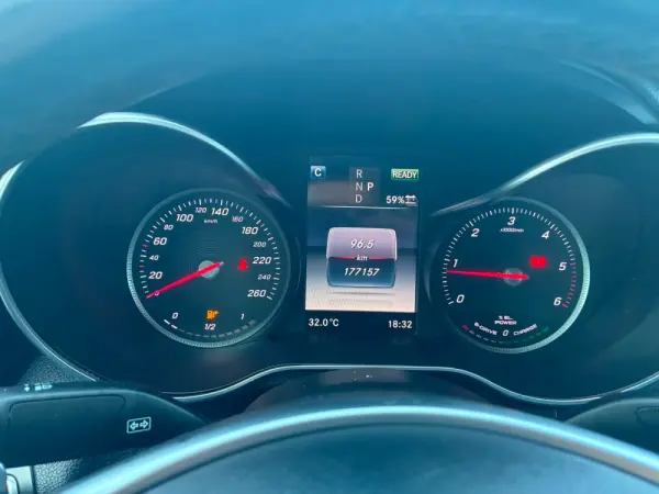 Mercedes-Benz C 300 De  HYBRID BLUE TEC AMG LINE 16
