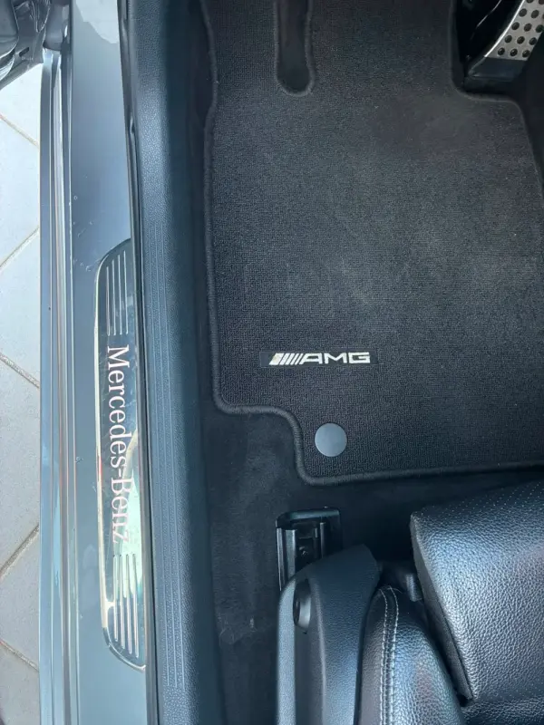 Mercedes-Benz C 300 De  HYBRID BLUE TEC AMG LINE 20