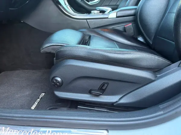 Mercedes-Benz C 300 De  HYBRID BLUE TEC AMG LINE 19