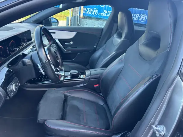 Mercedes-Benz CLA 250 250e  AMG LINE 19