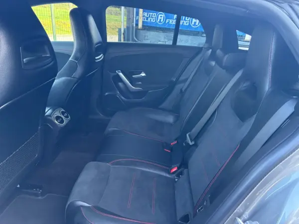 Mercedes-Benz CLA 250 250e  AMG LINE 21