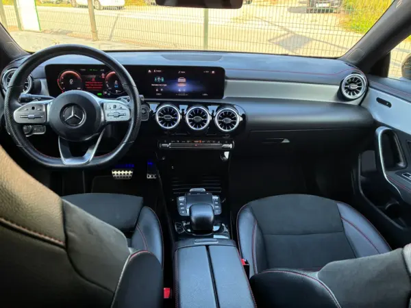 Mercedes-Benz CLA 250 250e  AMG LINE 24