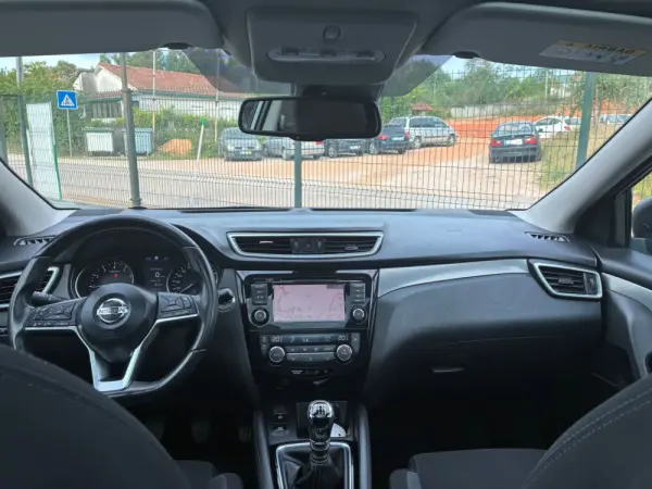 Nissan Qashqai 1.3 DIG-T N-Connecta 23