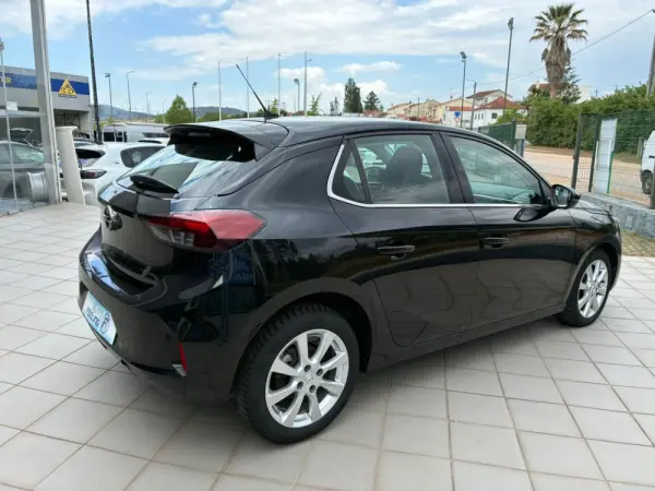 Opel Corsa 1.5 D Elegance 3