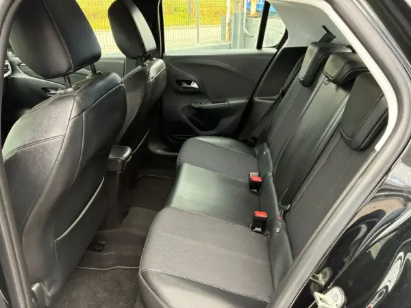 Opel Corsa 1.5 D Elegance 22