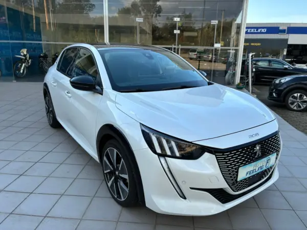 Peugeot e-208 50 kWh GT Line 2