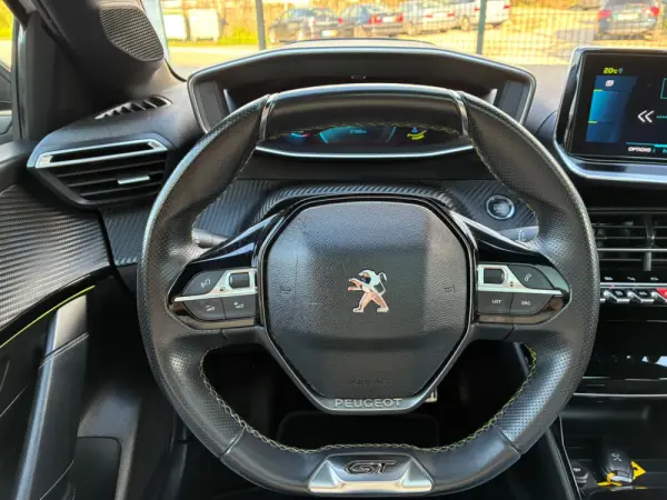 Peugeot e-208 50 kWh GT Line 13