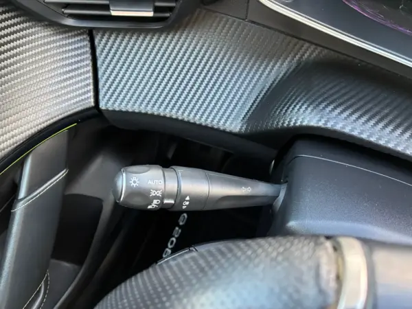 Peugeot e-208 50 kWh GT Line 15