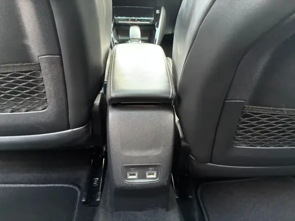 Peugeot e-208 50 kWh GT Line 27