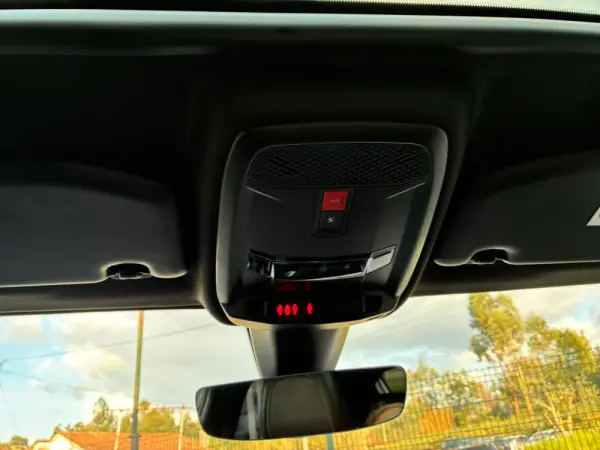 Peugeot e-208 50 kWh GT Line 29