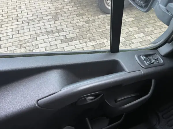 Renault Master 2.3 dCi L2 3.5T 10