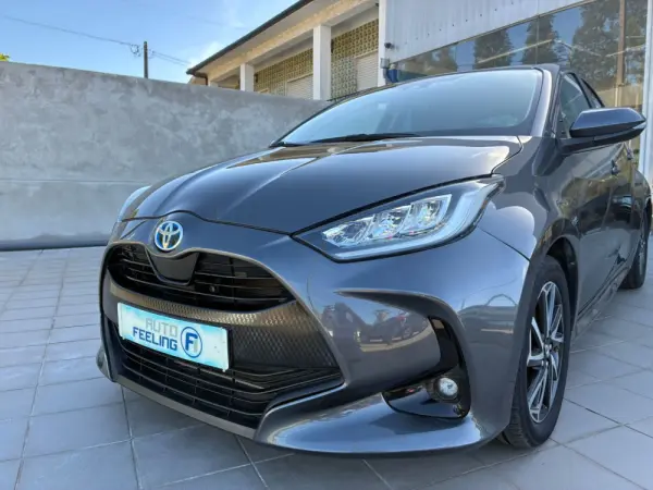 Toyota Yaris 1.5 HDF Luxury 5