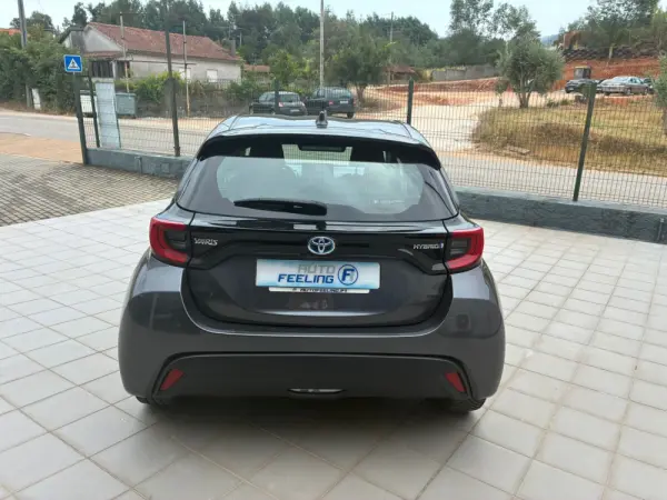Toyota Yaris 1.5 HDF Luxury 7