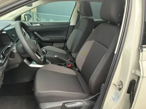Volkswagen Taigo 1.0 TSI Urban 28