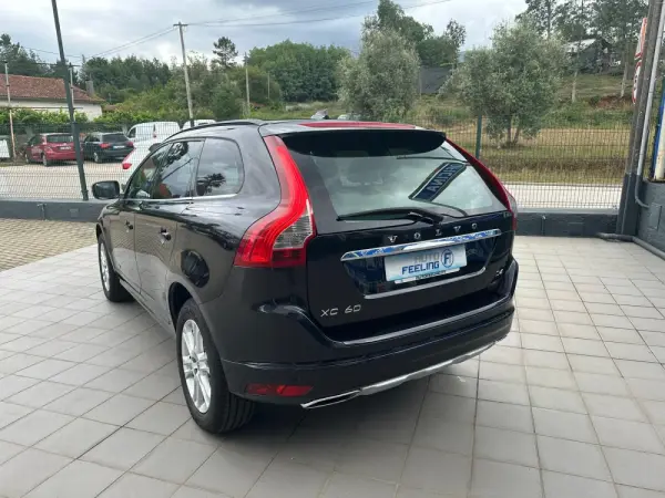 Volvo XC 60 2.0 D4 Momentum 2
