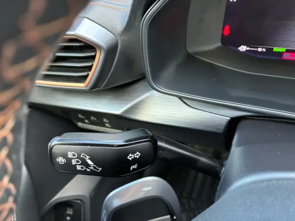 Cupra Formentor 1.4 e-Hybrid Cupra DSG VZ 13