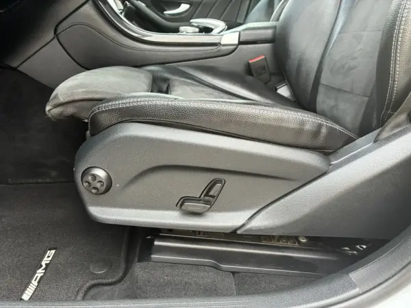 Mercedes-Benz GLC 250 d AMG Line 4-Matic 11