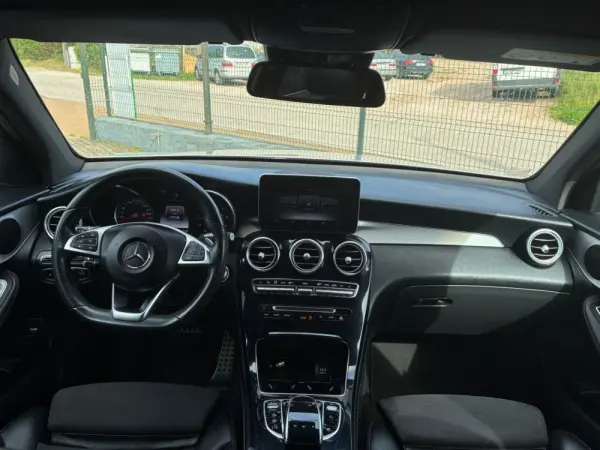 Mercedes-Benz GLC 250 d AMG Line 4-Matic 28