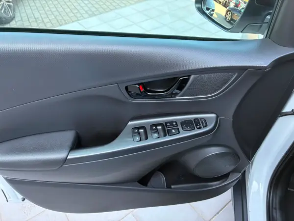 Hyundai Kauai 1.6 GDi HEV Premium 10