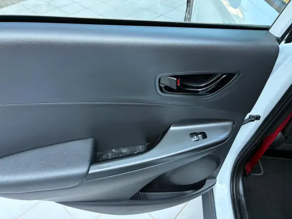 Hyundai Kauai 1.6 GDi HEV Premium 24