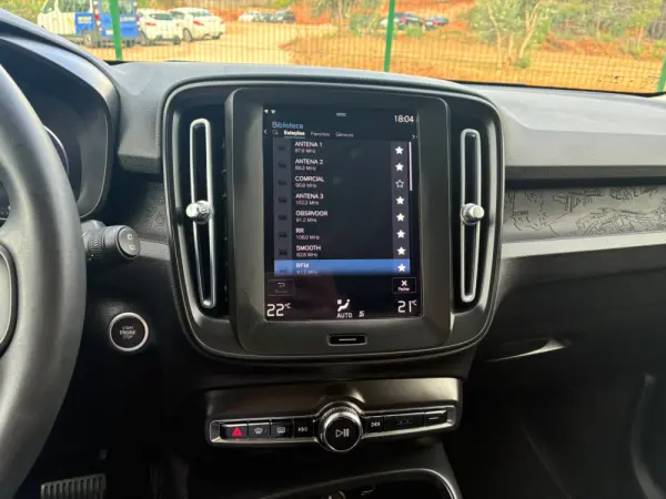 Volvo XC 40 1.5 T2 Momentum Plus Geartronic 18